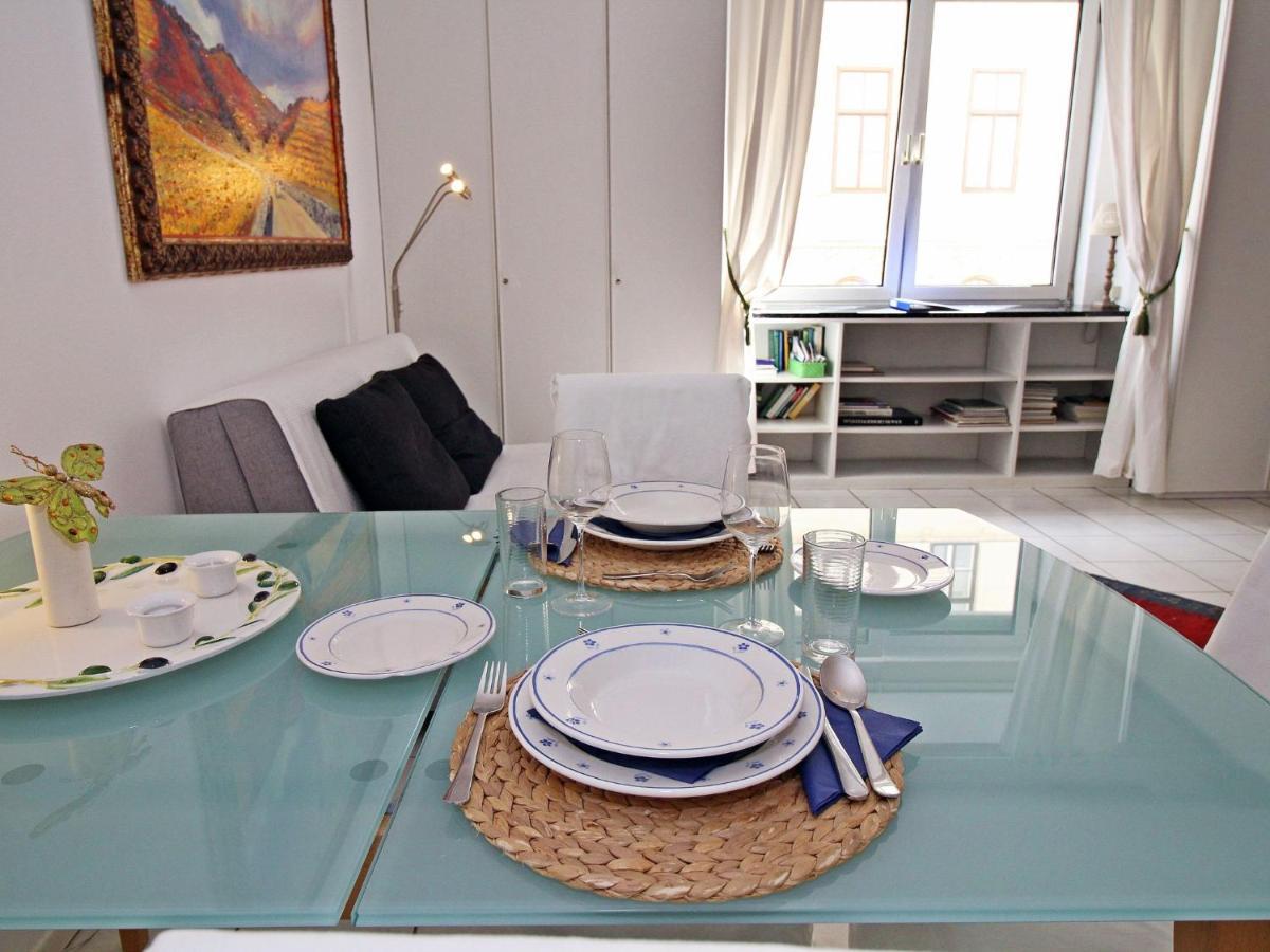 Apartment Inner City By Interhome Vienna Exterior photo